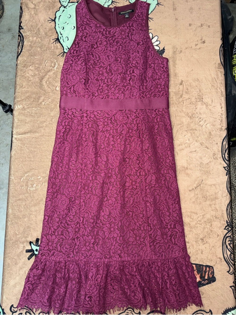 Banana Republic Berry Lace Sleeveless Dress